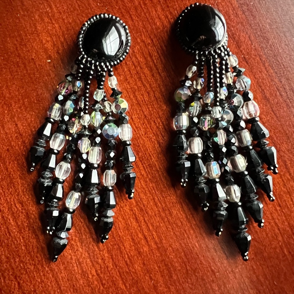 VINTAGE Chipita beaded earrings